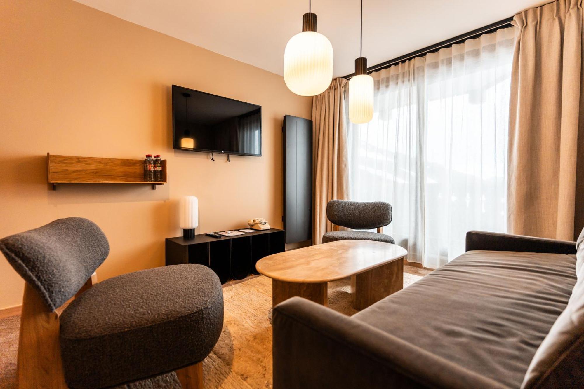 Fahrenheit Seven Courchevel Hotel Eksteriør billede